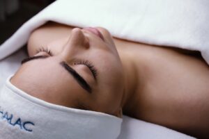 awake plastic surgery near me